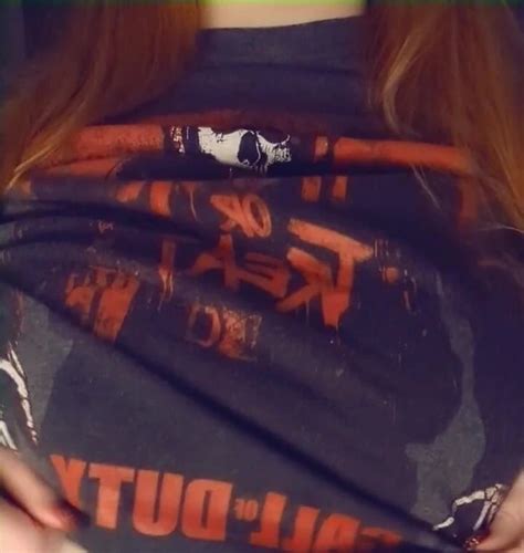 Busty Slut Plays With Huge Tits Close Up Porn Feat CurvyD XHamster