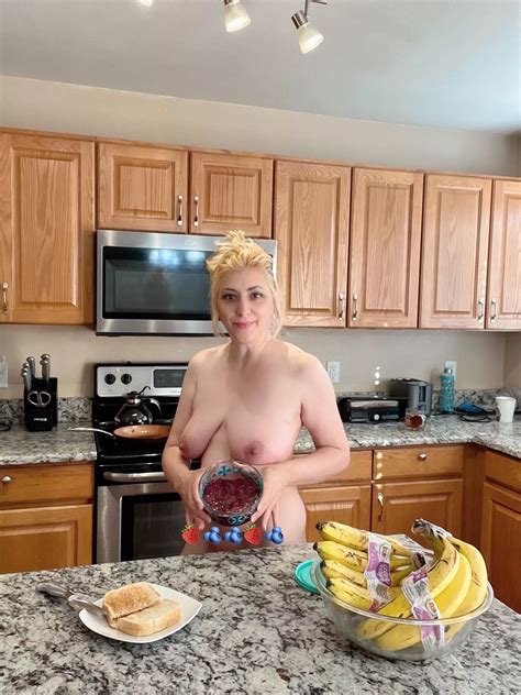 Homemade Berry Jam Nudes Casualnudity Nude Pics Org