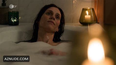 SOPHIE LUTZ Nude AZNude