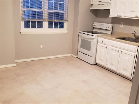 12 Bradley Cir H2 Enfield Ct 06082 Zillow