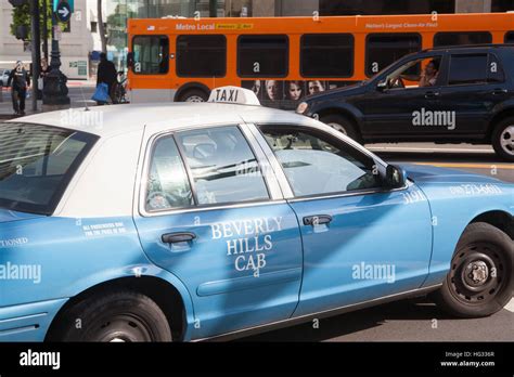 Taxi Cab In Los Angeles Hi Res Stock Photography And Images Alamy