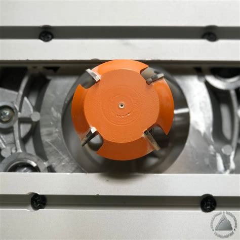 CMT-SHOP - Фреза Z4 40° для выравнивания поверхности