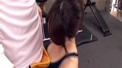 Japanese Trainer Gets Full Salute At The Gym 2 Porn Videos