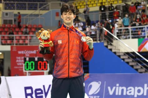 Màn đụng độ nhan sắc của các hot boy hot girl làng thể thao tại SEA Games Từ visual đến