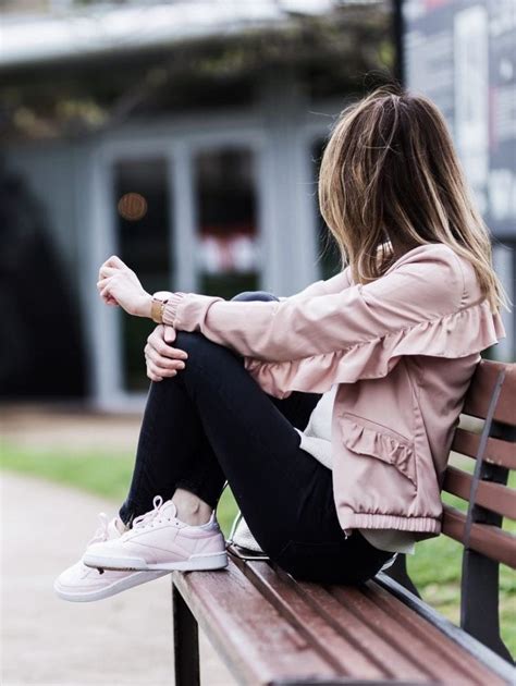 Zapatillas Nude Las Nuevas Favoritas De Tu Armario Effortless Chic