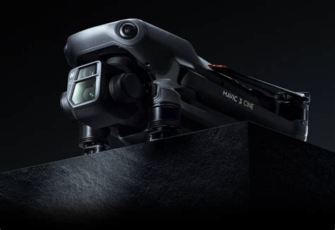 DJI Drops New Flagship Drones Mavic 3 and Mavic 3 Cine | Light Stalking
