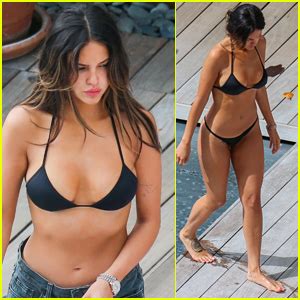 Eiza Gonzalez Shows Off Her Super Hot Bikini Body In Hawaii Bikini