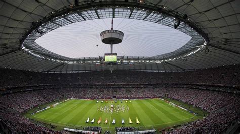 Stadion Narodowy Nominowany Do Tytułu Stadionu Roku 2012 Przegląd