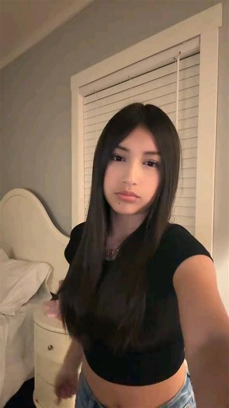 Pin By On Esli Latina Outfits New Dance Video Girly Outfits