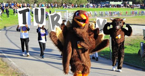 Turkey Trot In San Francisco At All Over The Bay Area