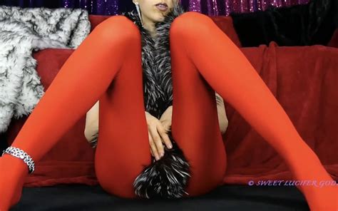 Free Nylon Legs Porn Videos XHamster