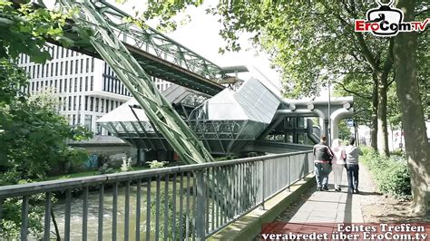 STRAßEN FLIRT deutsche blonde teen abgeschleppt für anal dreier