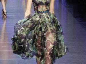 Sex And The City Premiere And Top Fashion Moments