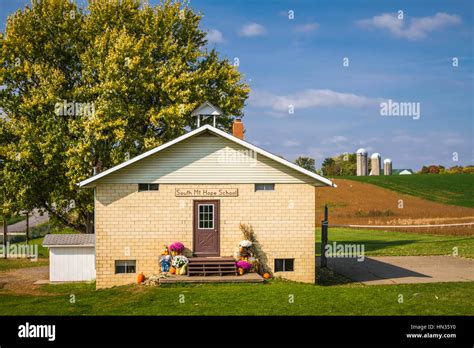The South Mt Hope School At Mt Hope Ohio Usa Stock Photo Alamy