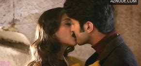 BAADSHAHO NUDE SCENES AZNude