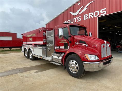 2 Fouts Bros Blue Ridge Fire Dept 3000 Gallon Tanker Pass Side