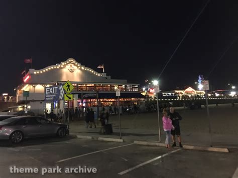 Santa Monica Pier At Pacific Park Theme Park Archive
