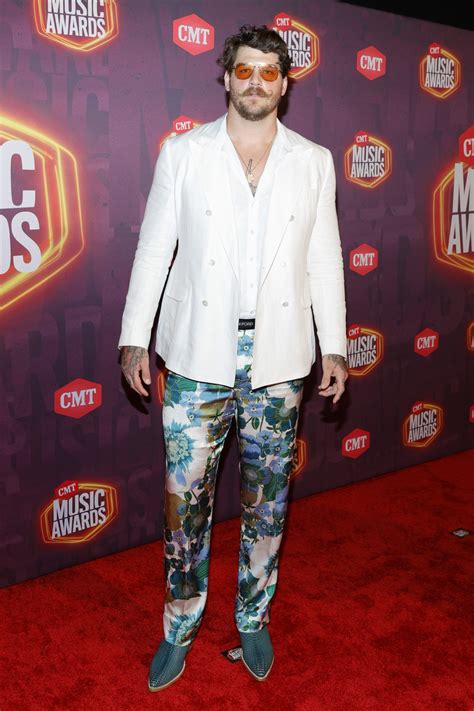 Taylor Lewan Net Worth - Wiki, Age, Weight and Height, Relationships