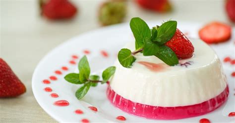 Нежное желе из сметаны