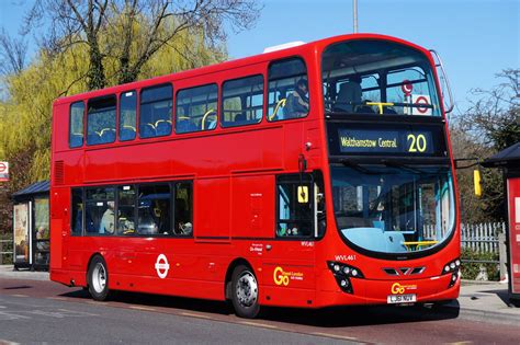 Go Ahead London Gemini 2 Wvl461 Location Loughton Statio Flickr