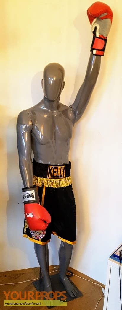 I Spy Kelly Robinsons Eddie Murphy Boxing Trunks Original Movie Costume
