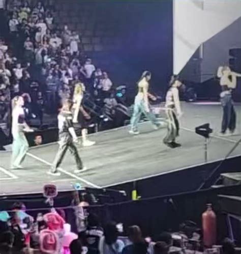 Jay On Twitter These Gonna Kick Each Others Ass At Every Show Https T Co HAAuRLuOBr