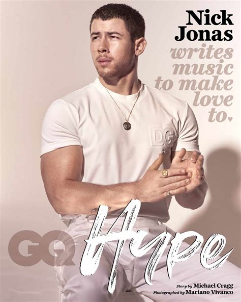 Nick Jonas Doesn T Take Sex Symbol Status Too Seriously
