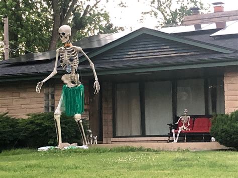 The Keeper S Babe Of The Day Page Of Cool Cars Sick Jokes