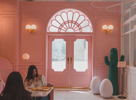 The Trendy Stylenanda Pink Hotel Pink Pool Cafe In Seoul There She