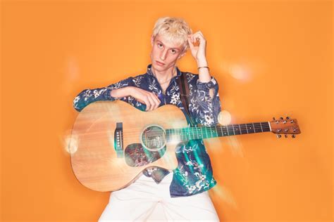 Marland Singer Guitarist Kent Alive Network