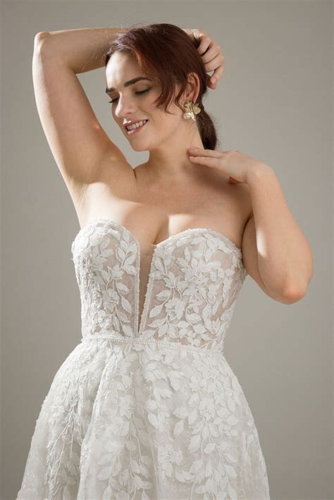 Cette Lingerie Est Parfaite Porter Sous Sa Robe De Mari E Albe Editions