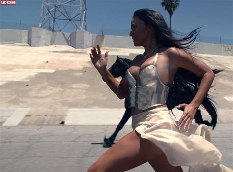 Kacey Musgraves Nude Pics Page