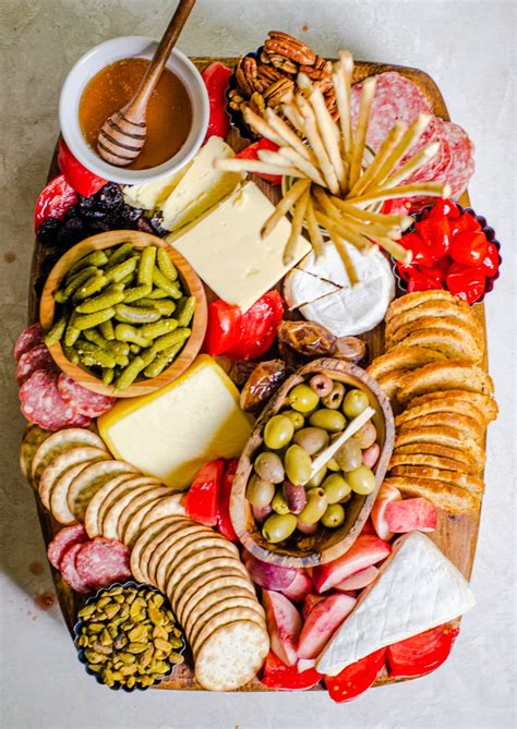 How To Make A Summer Cheese Board Food Above Gold