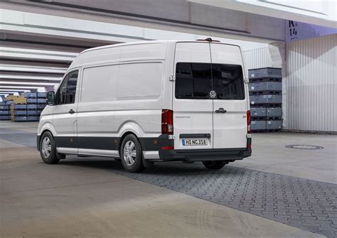 New 2017 Volkswagen Crafter Debuts with FWD Option, US Market Entry ...