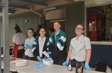 Vpshs Celebrates Qld Victoria Point State High School