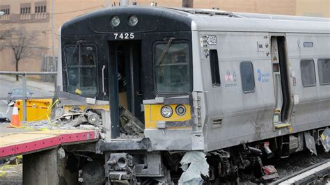 At Least 3 Killed In Train Crash And Derailment Abc7 Los Angeles