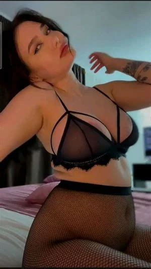 Mira Striptease Sexy Girl Beautiful Babe Babe Porn SpankBang