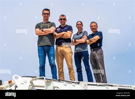 Spacex Crew Dragon Endurance Spacecraft Hi Res Stock Photography And