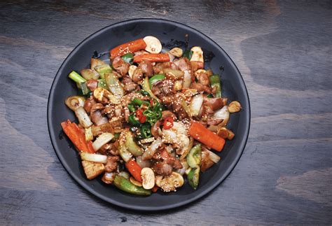 spicy garlic chicken stir fry fit food cuisine