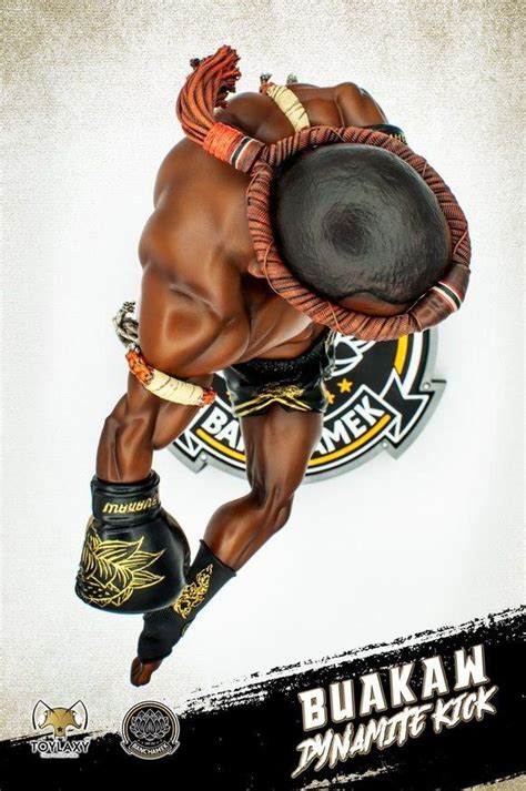 Toylaxy Thai Boxing Champion Buakaw Banchamek Dynamite Kick Figurine