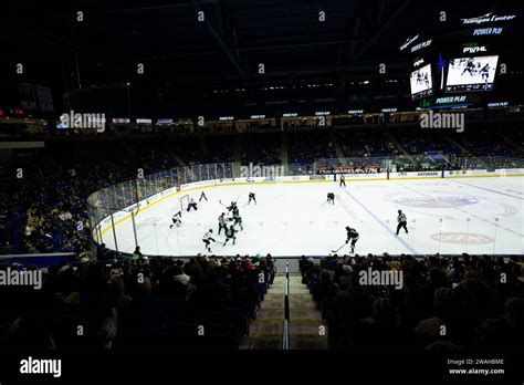 Tsongas Center 3rd Jan 2024 Massachusetts Usa Over 4000 Fans