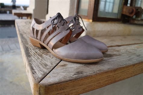 סנדל 527 | אפור – נעלי קאיה