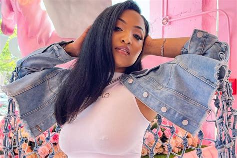 Shenseea Toasts Her First Song Jiggle Jiggle After Five Years In Dancehall Dancehallmag