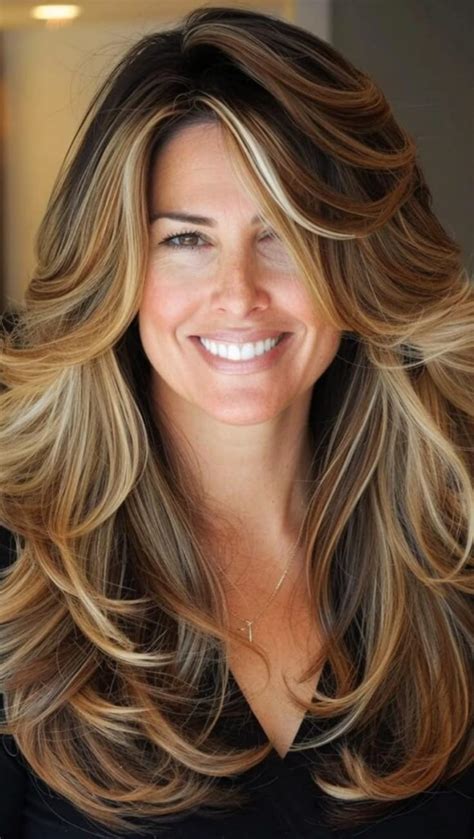 20 Vibrant Long Hairstyles For Women Over 40 Long Hair With Bangs