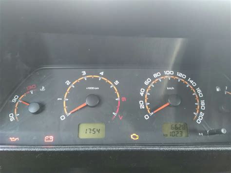 Масло в трансмиссии на побеге 6600 — Lada 4x4 3D, 1,7 л, 2018 года ...