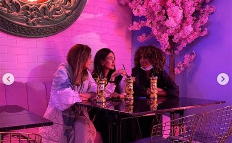 The Move On Pink Cafe Gooyadaily