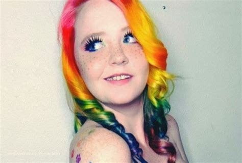 Lesbian Shower Squirting Nerdgibbler Official Profile LoyalFans