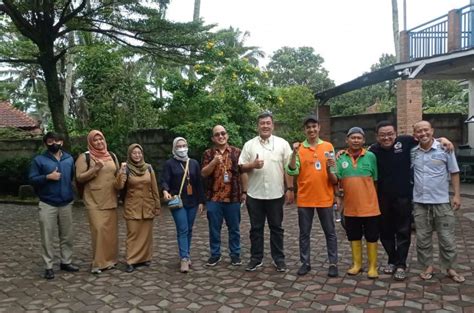 Yayasan Daur Ulang Sinergitas Indonesia Bogor Olah Sampah Plastik Jadi