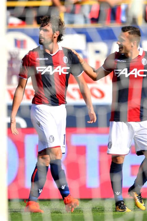 Serie A Il Bologna Vince Il Derby Con La Spal Foto Sportmediaset