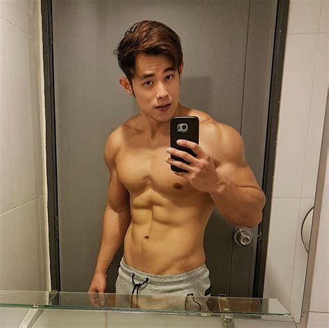 Fitness The Jordan Yeoh S Easy Abs Routine